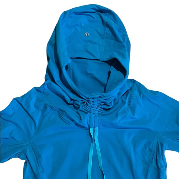 Lululemon • Run: Ambition Pullover Snorkel Blue - 10 - Picture 6 of 12